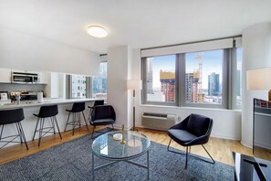 Interior - Luxury Two Bedroom Apartment In Jersey City (Jersey City)