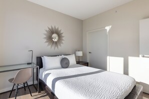 1 bedroom, iron/ironing board, free WiFi