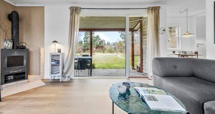 Stunning home in Eskebjerg with WiFi