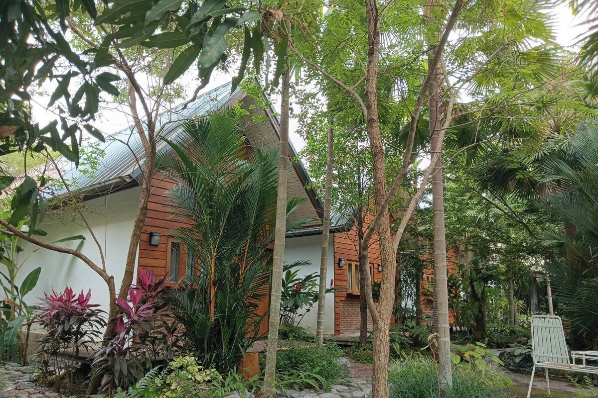 Bungalow Confort, lanai, vistas al jardín | Wifi gratis