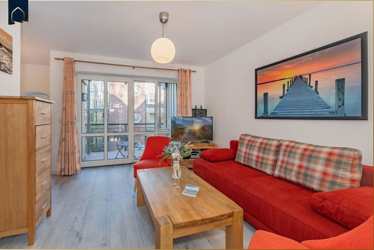 Télévision, chaîne hi-fi