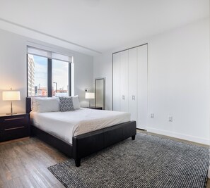 2 bedrooms, iron/ironing board, free WiFi