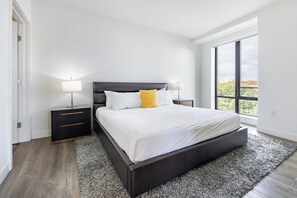 2 bedrooms, iron/ironing board, free WiFi