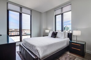 1 bedroom, iron/ironing board, free WiFi, bed sheets - One Bedroom in Amazing Stamford Location (Stamford)