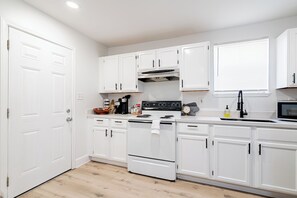 Microwave, oven, stovetop, dishwasher