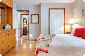 3 Schlafzimmer, Bügeleisen/Bügelbrett, WLAN, Bettwäsche