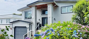 Artist Garden Retreat | 2BR | White Rock Beach