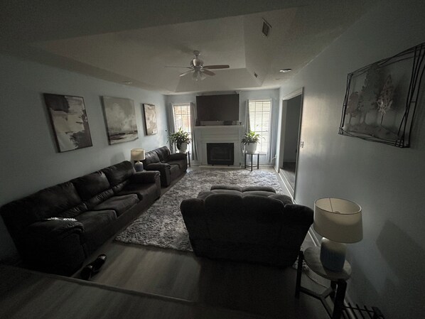 TV connectée, cheminée