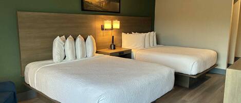 Standard Double Room | Blackout drapes, soundproofing, iron/ironing board, free WiFi