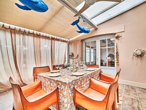 Dining - Sauzelle by Interhome (Ile d'Oléron)