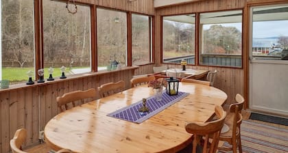 3 bedroom amazing home in Dyrön