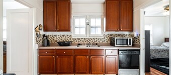 Charming 6BR Home in Milwaukee’s Historic District