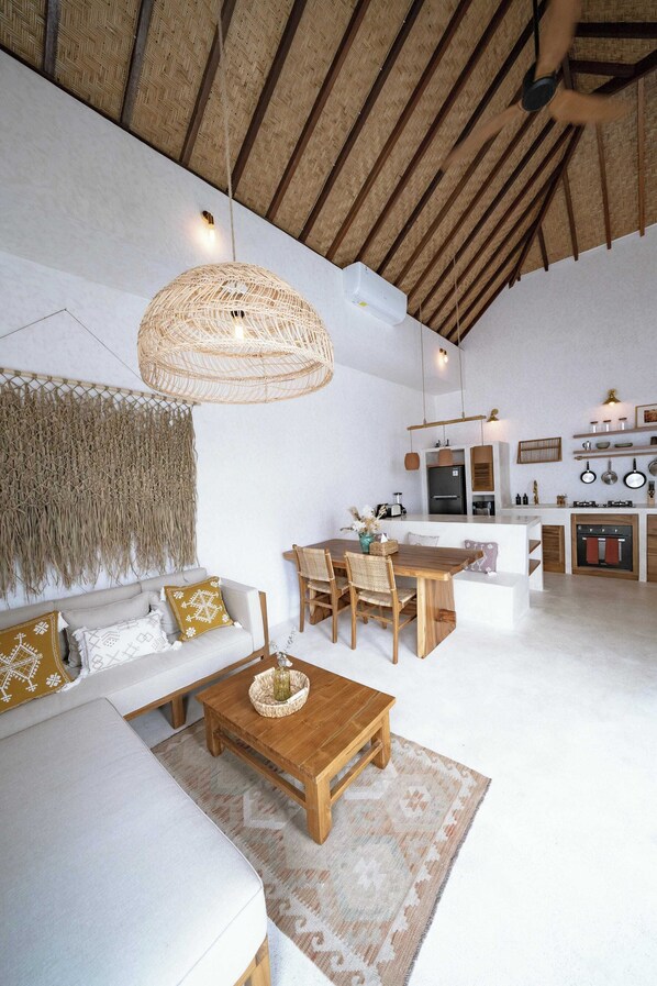 Living area - Villa Serai Kedungu (Tabanan)