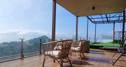 The Resort Angel Hill