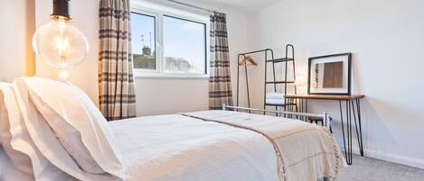 2 Schlafzimmer, Bügeleisen/Bügelbrett, WLAN, Bettwäsche