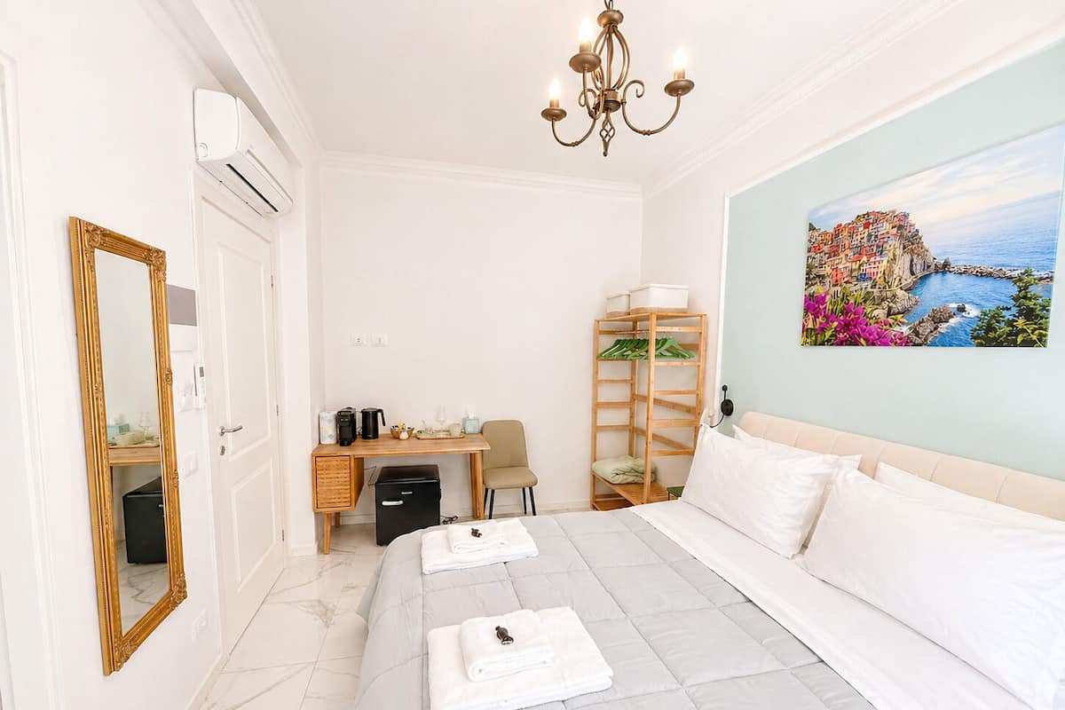 Deluxe Suite, Balcony, Mountain View