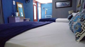 Family Room | Free WiFi