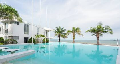 Private Sunset Beach - Sea View Studio Room