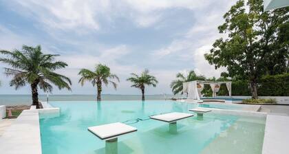 Private Sunset Beach - Sea View Studio Room