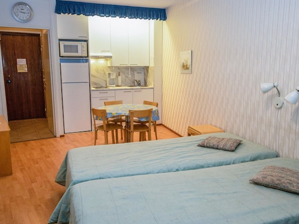 1 bedroom