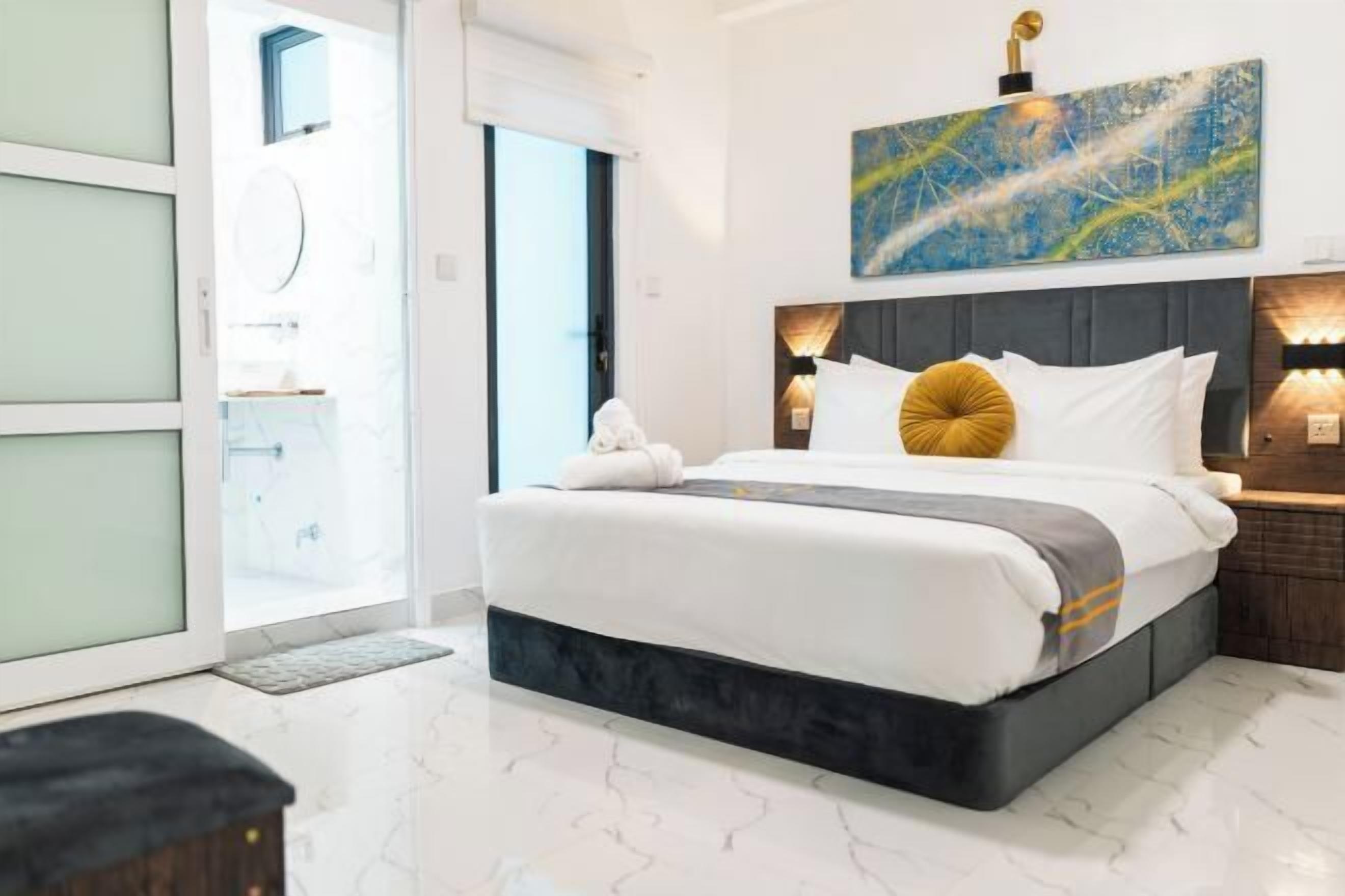 Zimmersafe, Bügeleisen/Bügelbrett, kostenloses WLAN