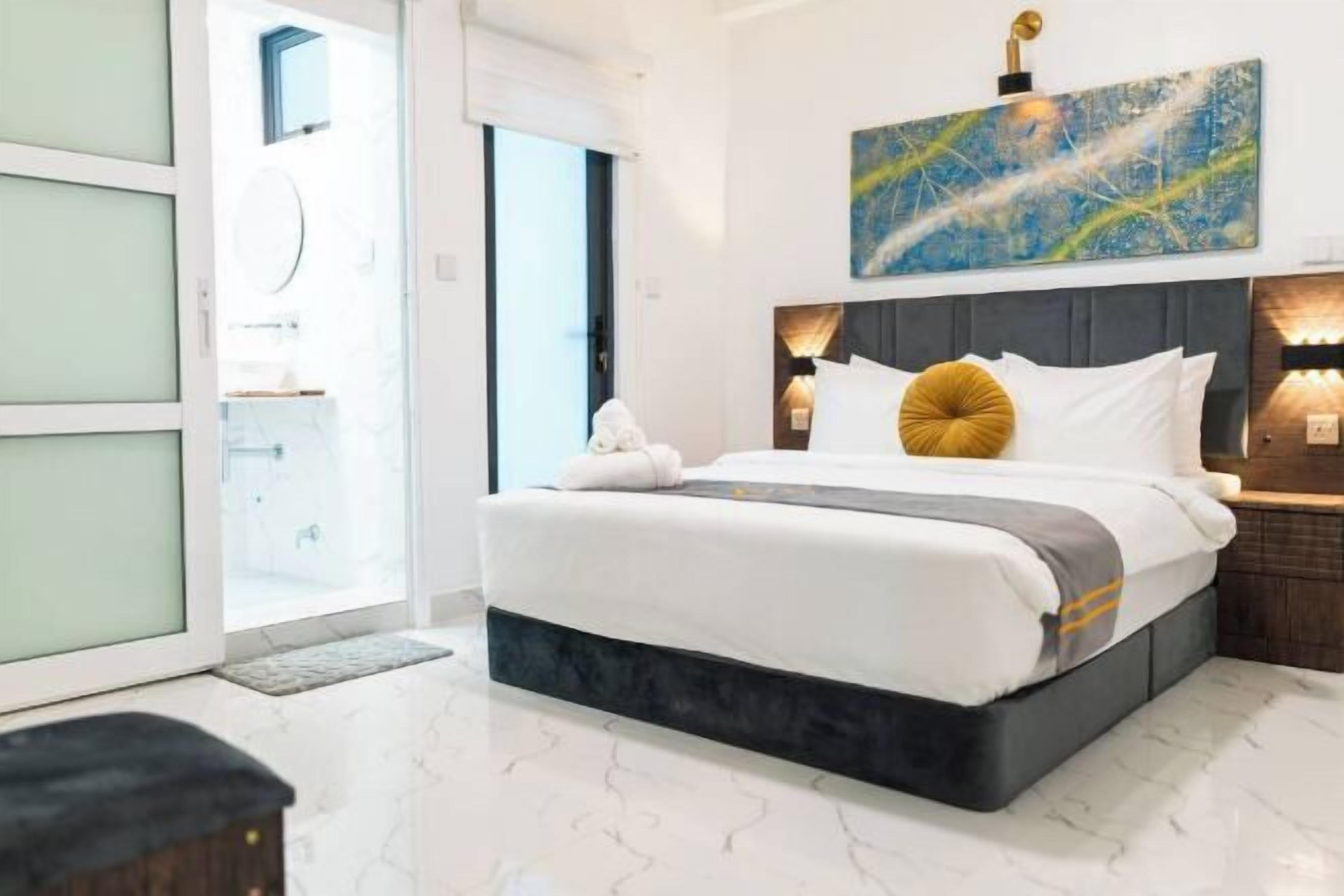 Zimmersafe, Bügeleisen/Bügelbrett, kostenloses WLAN