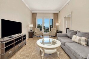 TV - Beachfront unit offers Atlantic views and features two queen beds (Saint Simons Island)