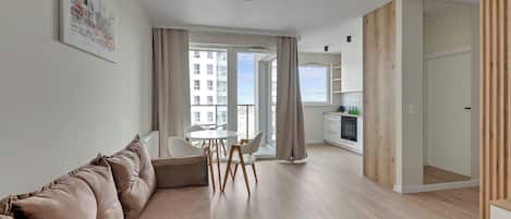 Comfort Apartment, Balcony, Sea View | 1 bedroom, iron/ironing board, free WiFi