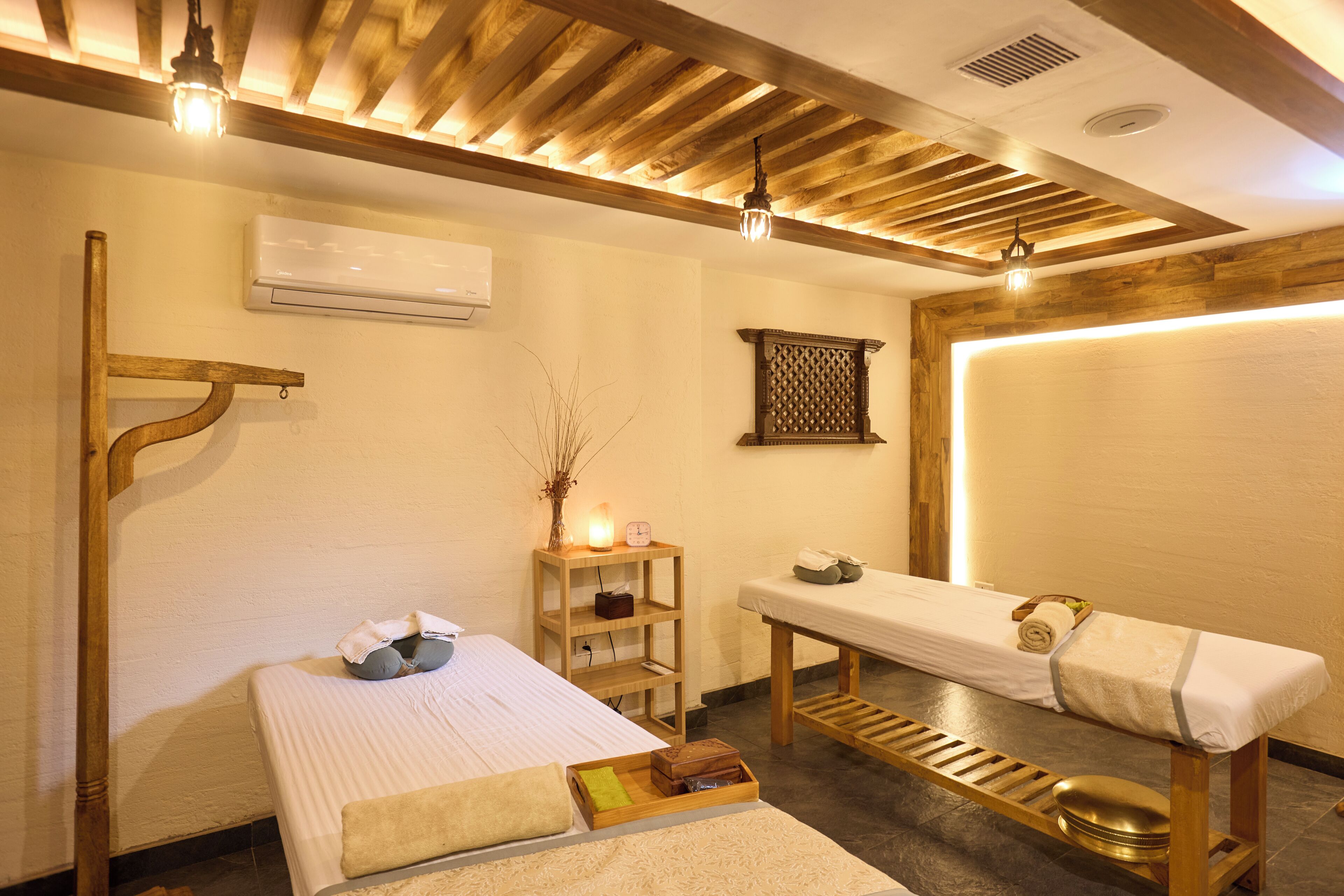 Tratamientos corporales, masajes con piedras calientes