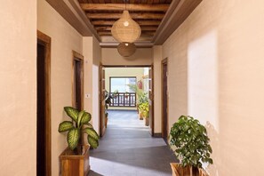 Heritage Suite | Premium bedding, minibar, desk, laptop workspace - Temple Bell Boutique Hotel & Spa (Pokhara)
