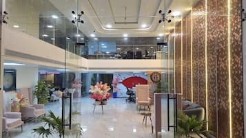 Quầy tiếp tân
