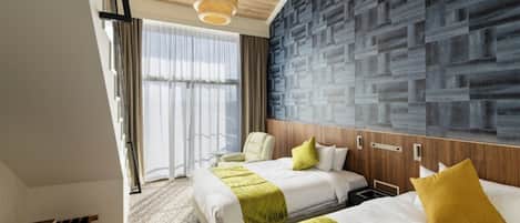 2 bedrooms, desk, free WiFi, bed sheets