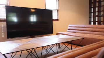 TV