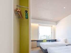 1 bedroom, desk, iron/ironing board, free WiFi