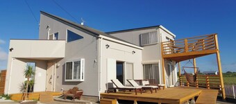 Riverside house with ocean view / Chosei-gun Chiba