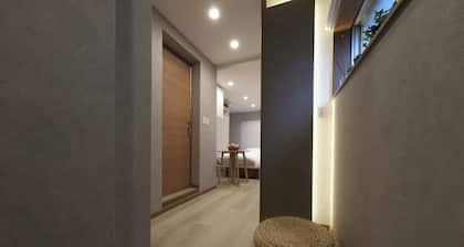 A hotel close to the station in the anime mecca F / Nerima-ku Tokyo