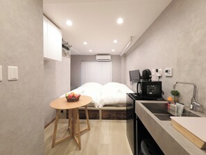 1 bedroom, desk, free WiFi, bed sheets - About 4 minutes walk from Oizumigakuen station 1K studio apartment equipped with projector303 / Nerima-ku Tokyo (Nerima-ku)