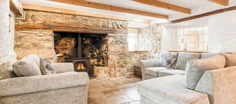 5 bedroom accommodation in St Austell