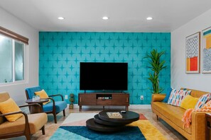 TV