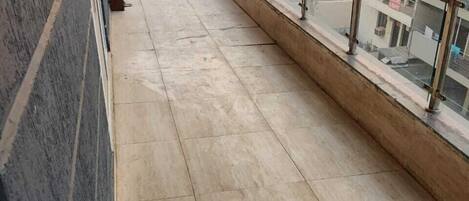 Deluxe Room | Balcony