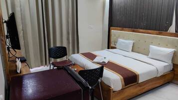 Deluxe Room | Free WiFi
