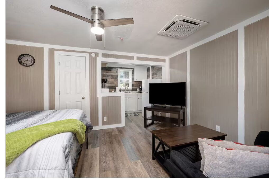 1 間睡房、熨斗/熨衫板、Wi-Fi、床單