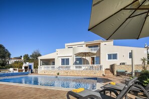 Pool - Casa Jean - Private villa with sea view and heatable pool (Carvoeiro)
