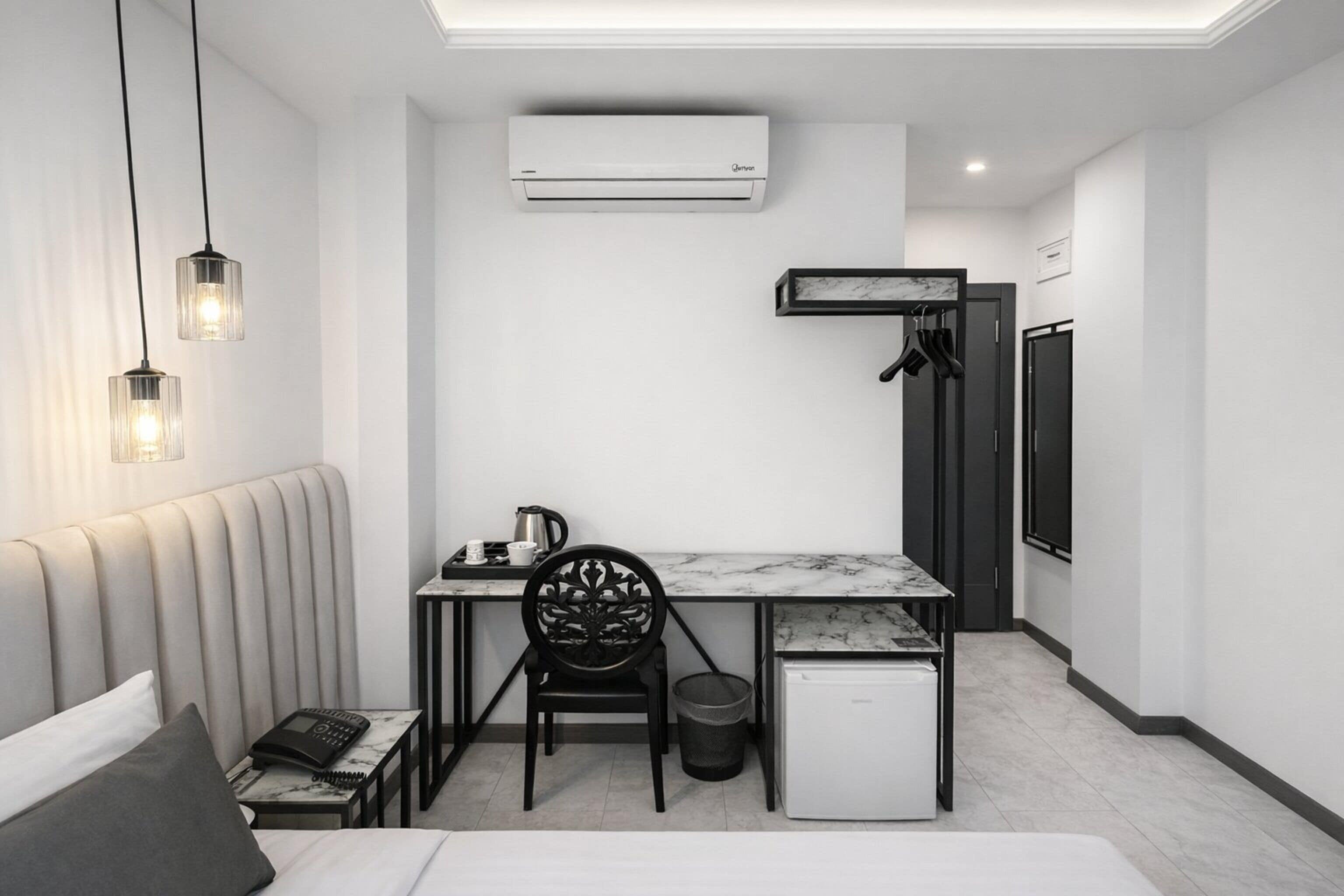 Chambre Double Économique | Coin séjour