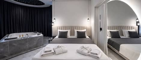 Honeymoon Double Room, Hot Tub | Minibar, free WiFi, bed sheets