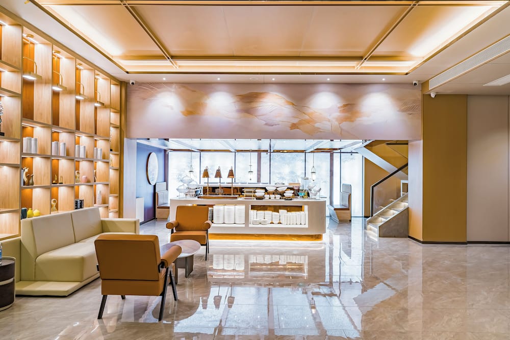 Dequan ShanShui Hotel