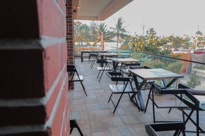 Restaurant - Hotel Vikramaditya (Ujjain)