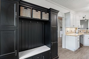 Interior - Hillside Terrace | Serene Mountain Retreat With Breathtaking Mountain Views (Highlands)