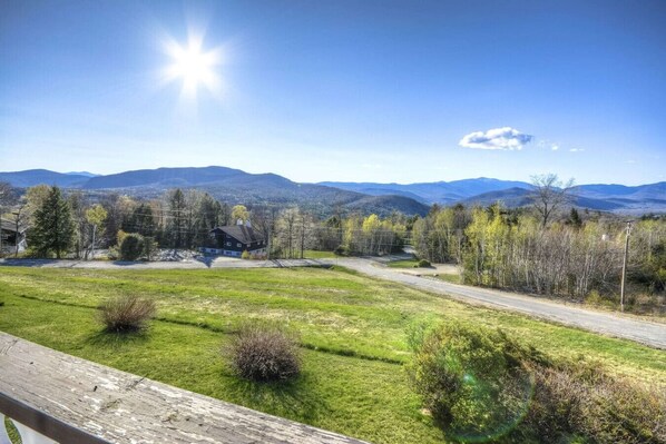 الإطلالة من المنشأة