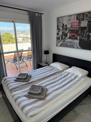 2 soverom, strykejern/-brett, wi-fi og sengetøy